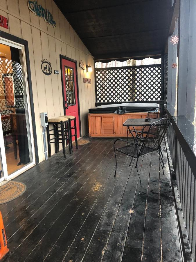 Mountain-Top Cabin Get-Away With Hot Tub And A View Sautee Nacoochee Exterior foto